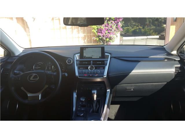 Lexus NX • 2015 • 122,500 km 5