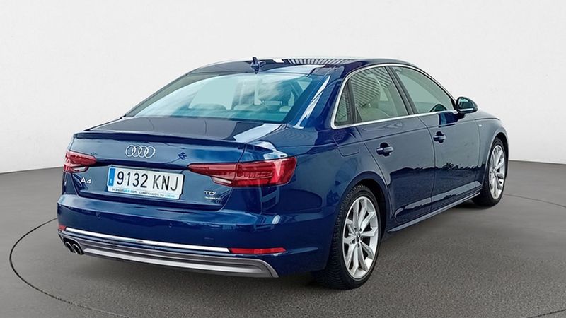 Audi A4 • 2018 • 99,444 km 3