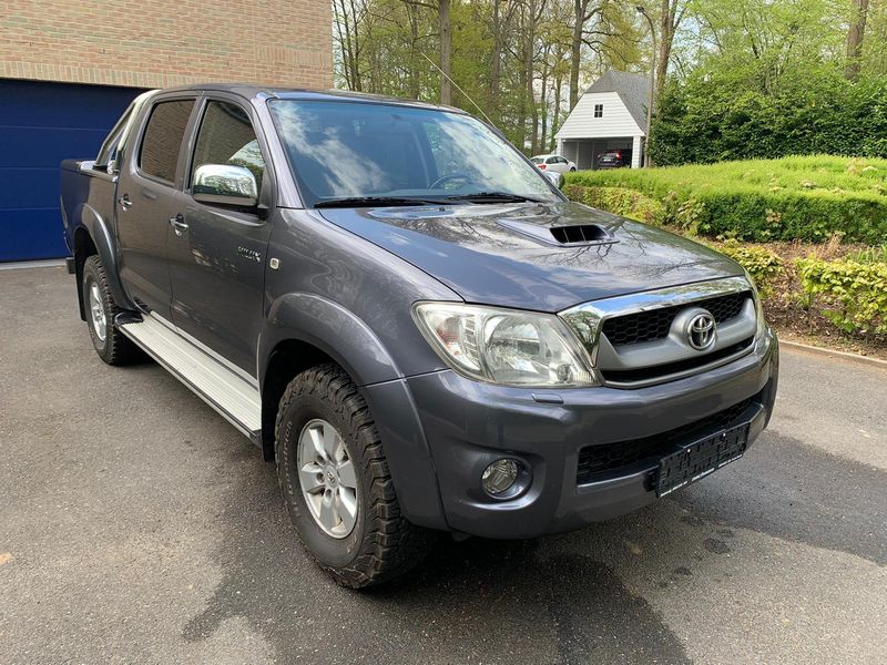 Toyota Hilux • 2011 • 171,363 km 2