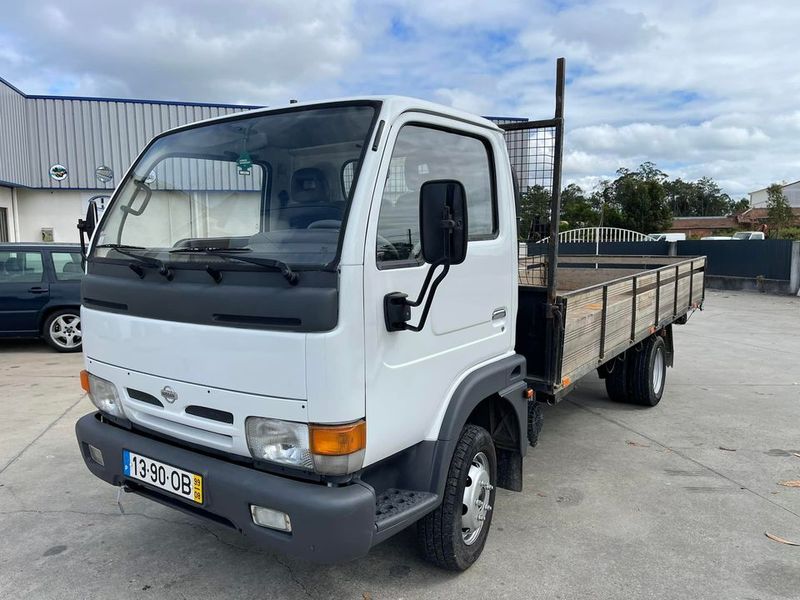 Nissan Cabstar E - T • 1997 • 340,000 km 1