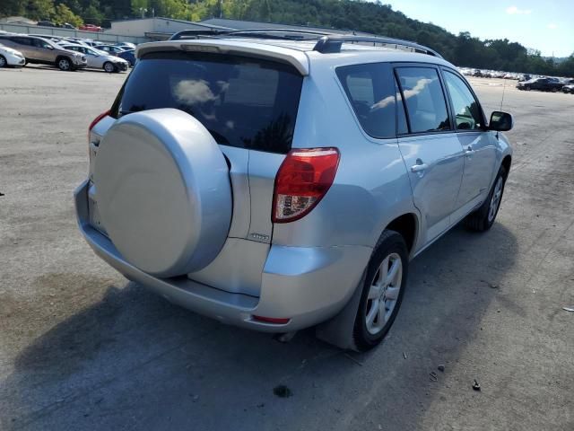 Toyota RAV4 • 2008 • 12 km 7