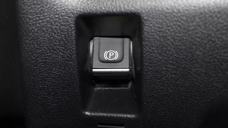 Lexus UX • 2021 • 79,916 km 12