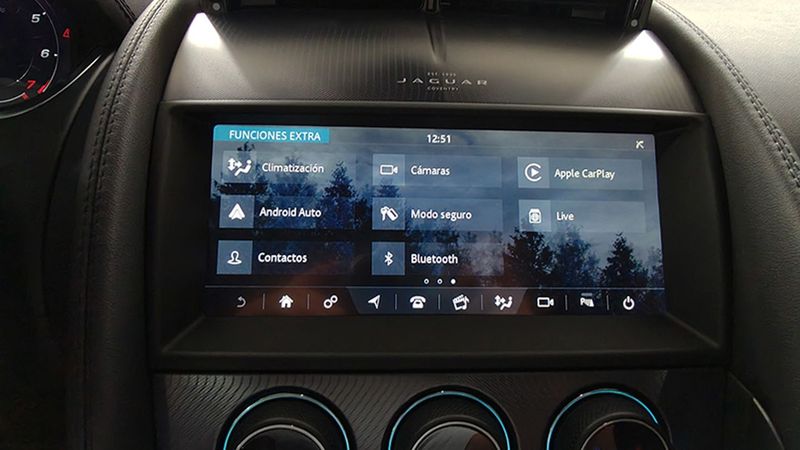 Jaguar F-Type • 2021 • 24,532 km 14