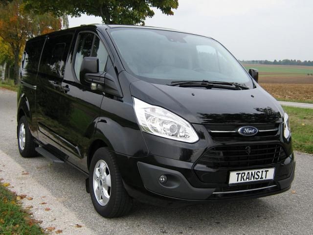 Ford Tourneo Custom • 2017 • 155,200 km 1