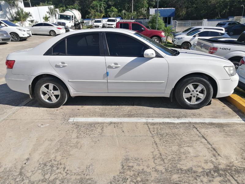 Hyundai Sonata • 2014 • 100,000 km 3