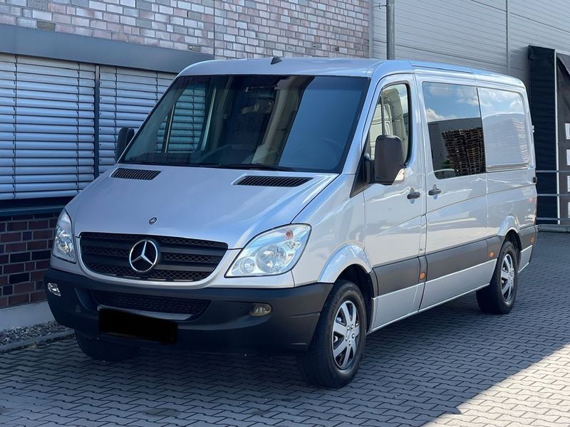 Mercedes-Benz Sprinter • 2011 • 135,665 km 2