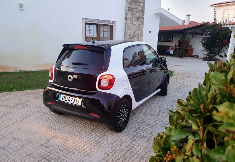 Smart Forfour • 2021 • 21,000 km 3