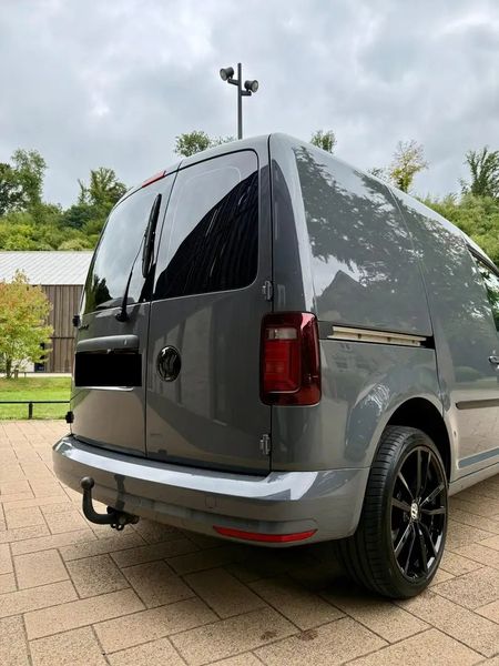 Volkswagen Caddy • 2019 • 120,200 km 5
