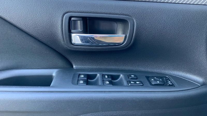 Mitsubishi Outlander • 2016 • 101,700 km 15