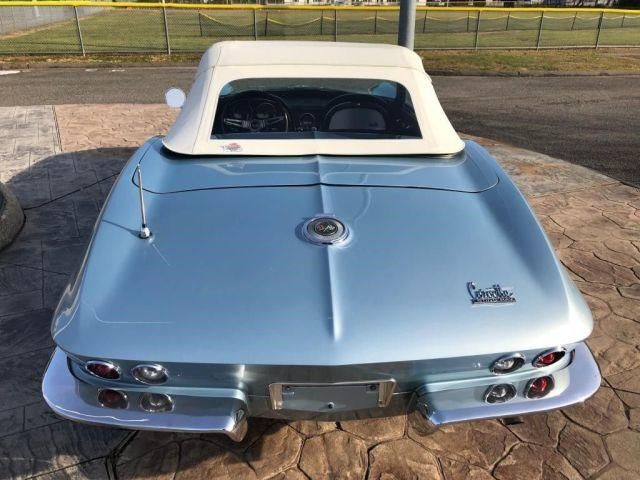 Chevrolet Corvette • 1966 • 113,700 km 6