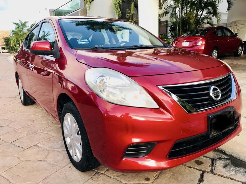 Nissan Versa • 2012 • 37,599 km 2