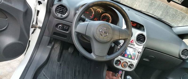 Opel Corsa • 2012 • 103,000 km 9