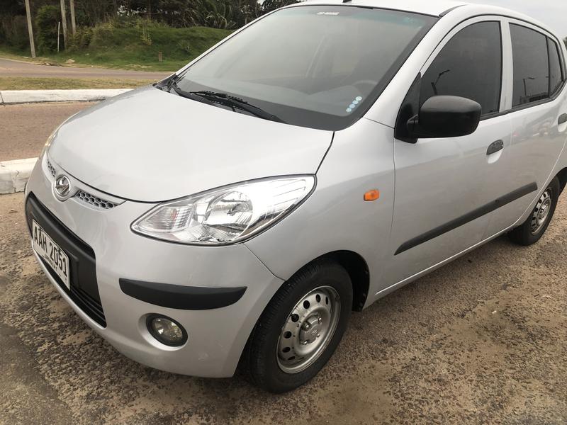 Hyundai i10 • 2010 • 15,000 km 6