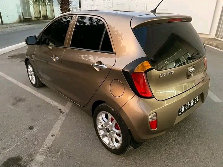 Kia Picanto • 2017 • 32 km 2
