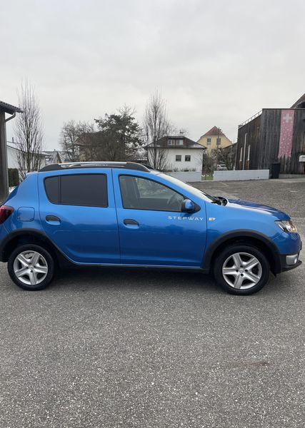 Dacia Sandero • 2015 • 98,349 km 4