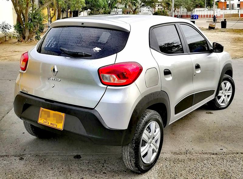 Renault Wind • 2020 • 13,500 km 3