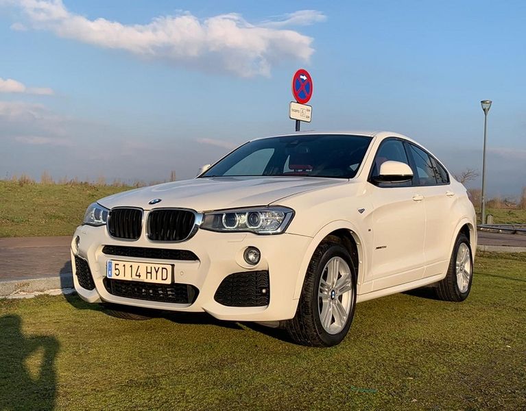 BMW X4 • 2015 • 144,000 km 7