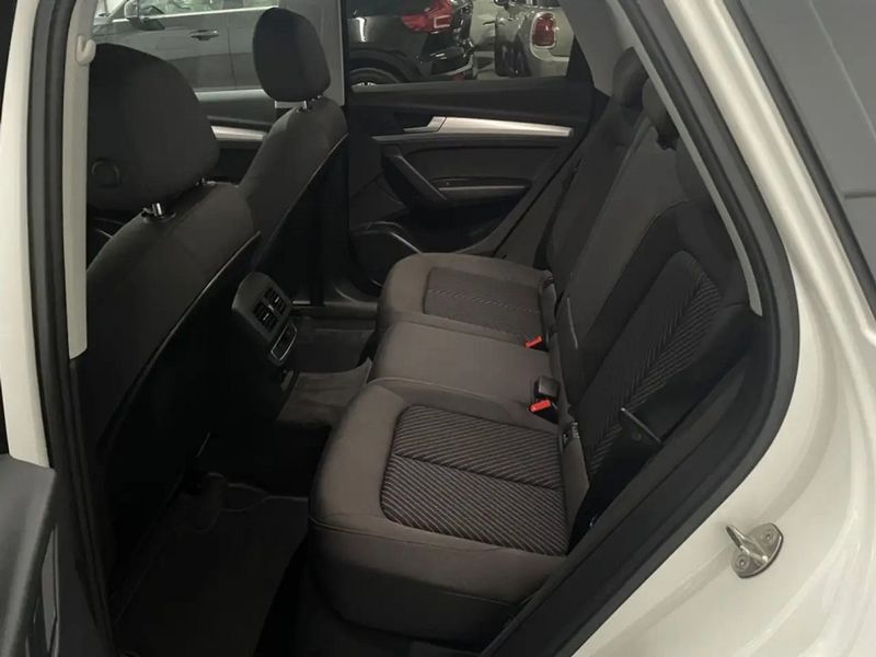 Audi Q5 • 2022 • 32,000 km 2