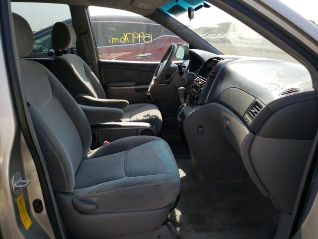 Toyota Sienna • 2007 • 2 km 6