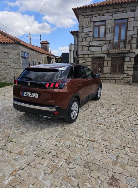 Peugeot 3008 • 2019 • 91,000 km 3