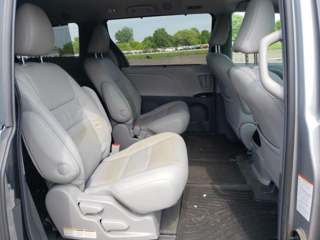 Toyota Sienna • 2017 • 0 km 5