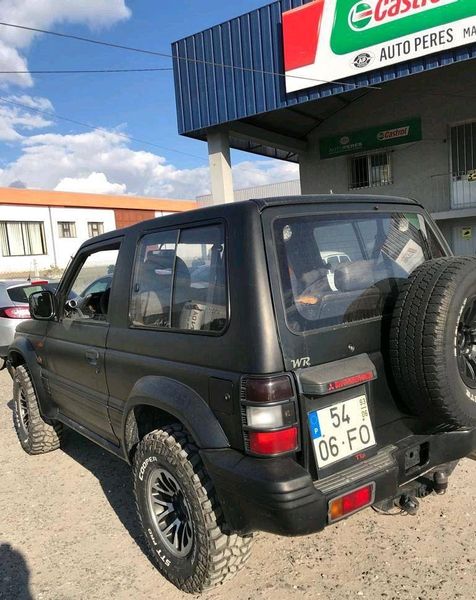 Mitsubishi Pajero • 1993 • 189,999 km 2