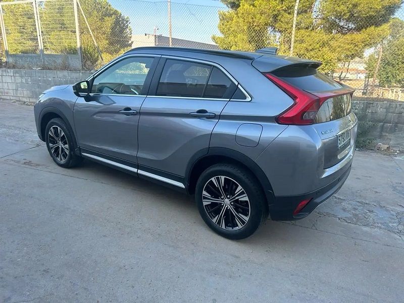 Mitsubishi Eclipse Cross • 2018 • 87,400 km 7