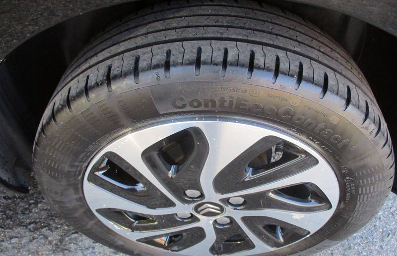 Citroën C3 • 2015 • 120,000 km 5