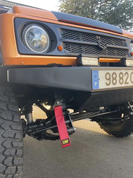 Suzuki Samurai • 1999 • 77,000 km 3