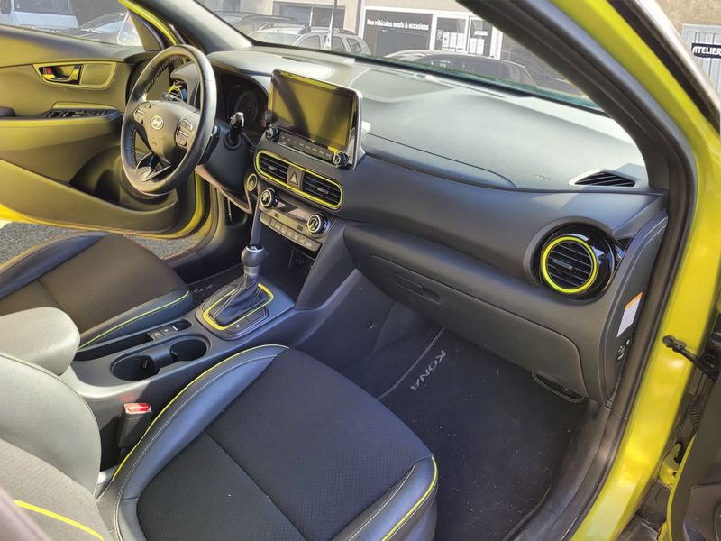 Hyundai Kona • 2020 • 27,300 km 6