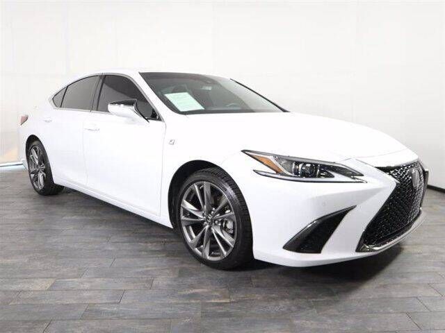 Lexus ES 350 • 2020 • 10,398 km 2