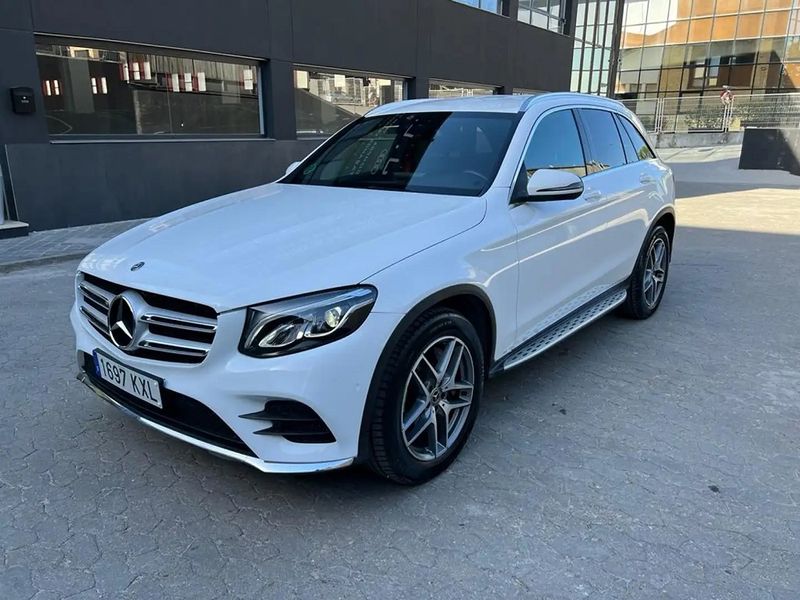 Mercedes-Benz GLC-Class • 2019 • 56,000 km 2