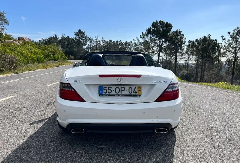 Mercedes-Benz SLK • 2015 • 48,000 km 2
