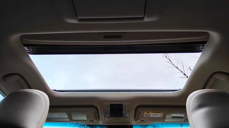 Toyota Land Cruiser • 2022 • 116,987 km 3