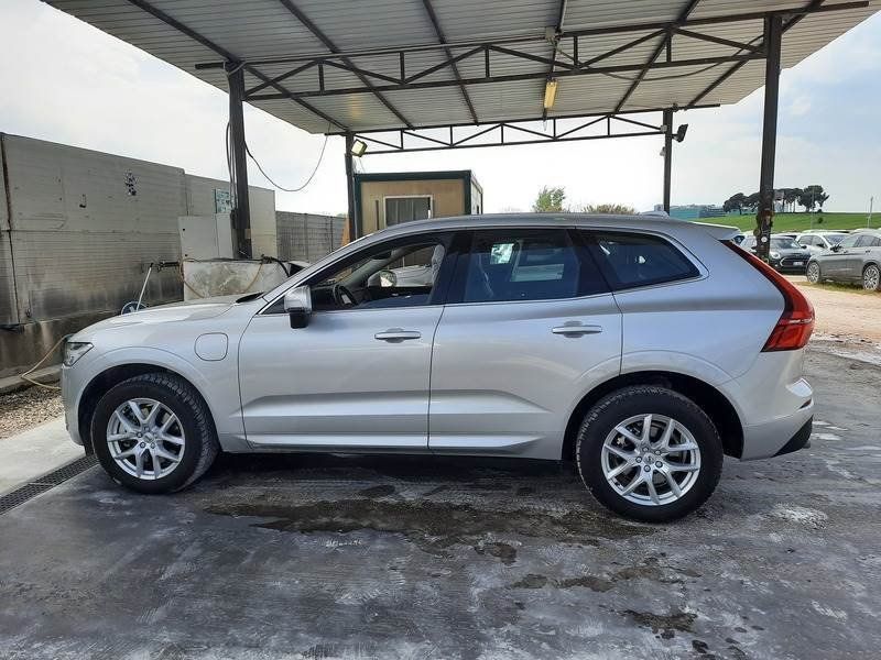 Volvo XC60 • 2019 • 35,000 km 3