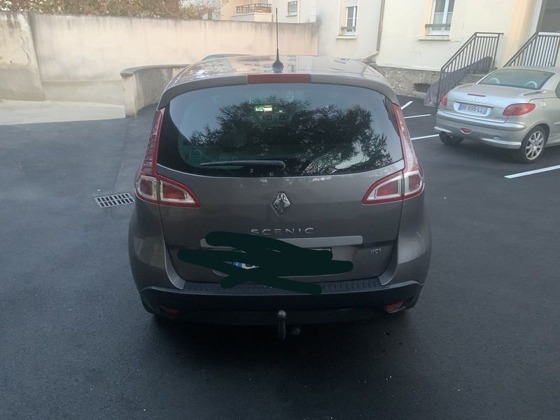 Renault Scénic • 2012 • 163,000 km 1