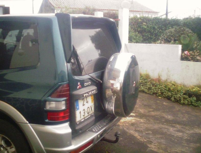 Mitsubishi Pajero • 2000 • 180,000 km 4