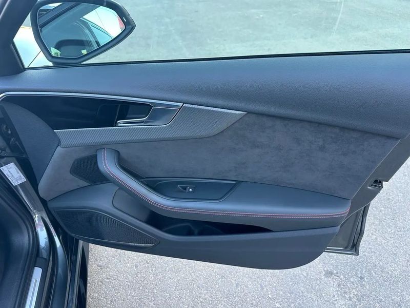 Audi RS 4 • 2022 • 39,500 km 19