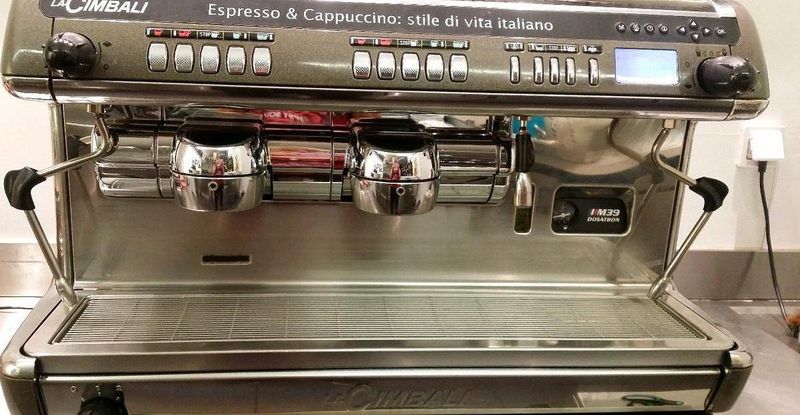 Mitsubishi Fuso canter • 2005 • 90,000 km 7