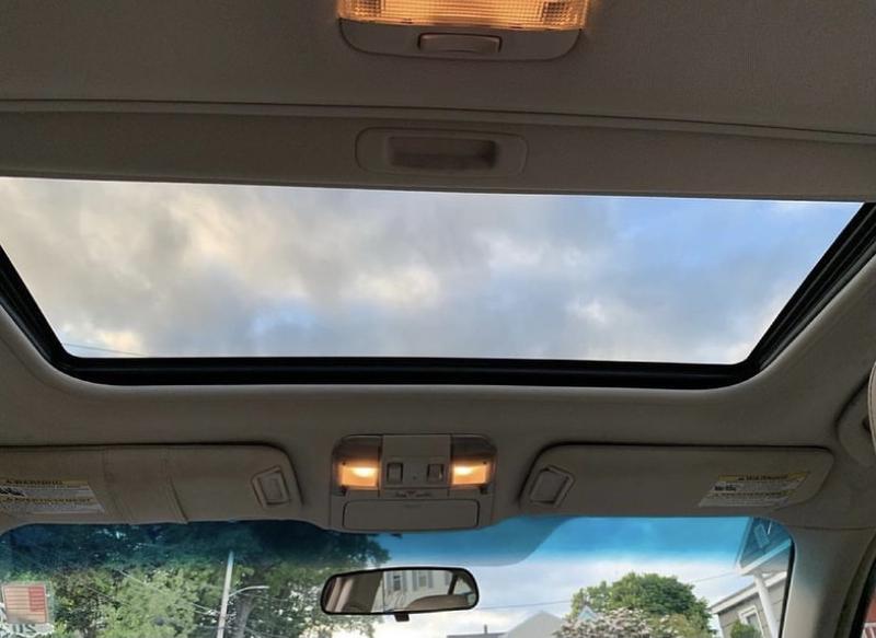 Dodge Attitude • 2020 • 120 km 9