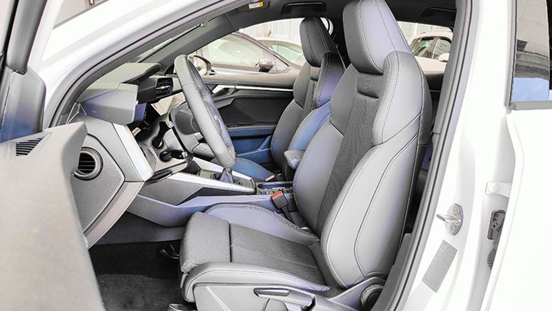 Audi A3 • 2024 • 2,246 km 9