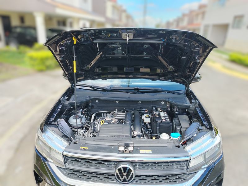 Volkswagen Taos • 2022 • 40,090 km 6