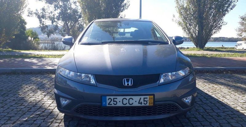 Honda Civic • 2006 • 150,000 km 1