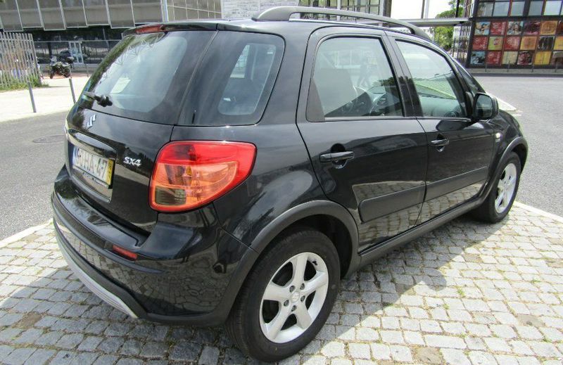 Suzuki SX4 • 2008 • 136,000 km 1