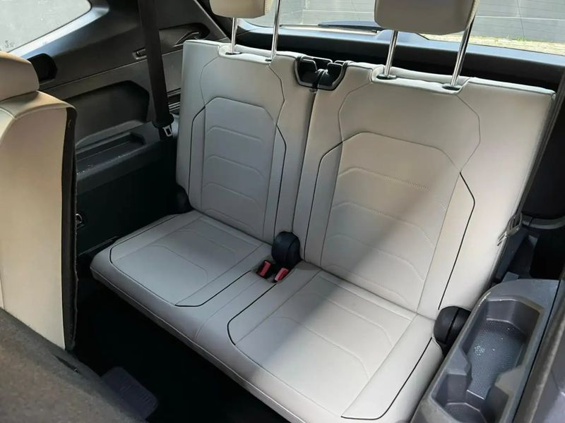 Volkswagen Tiguan • 2019 • 98,000 km 6