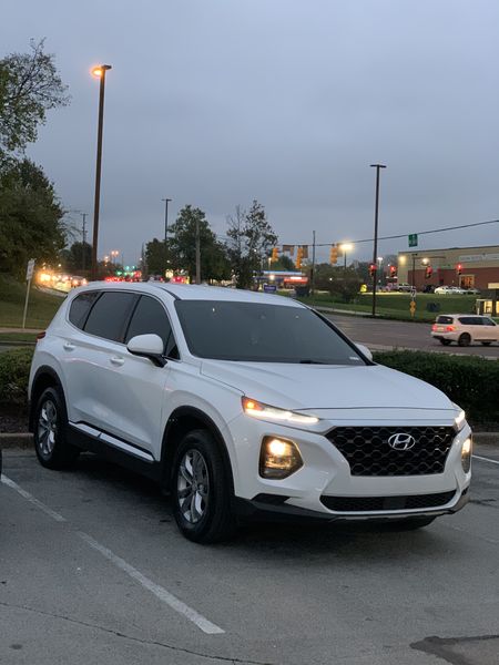 Hyundai Santa Fe • 2020 • 165,000 mi 1