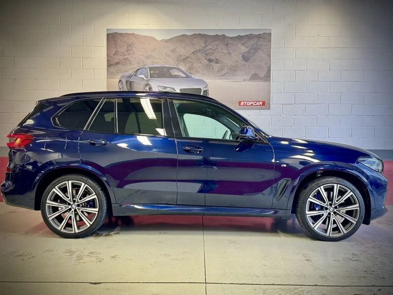 BMW X5 • 2020 • 82,000 km 3