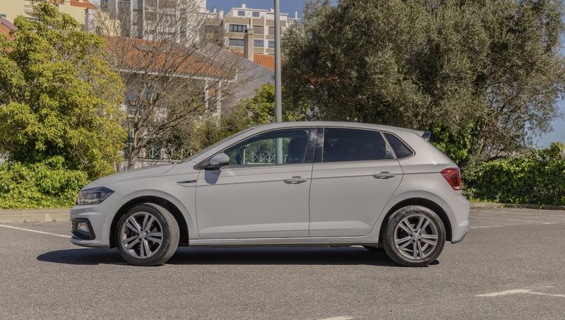 Volkswagen Polo • 2020 • 94,000 km 3