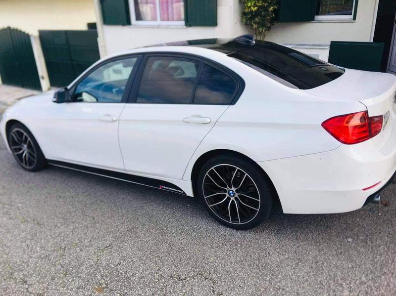 BMW Rad 3 • 2013 • 215,000 km 4