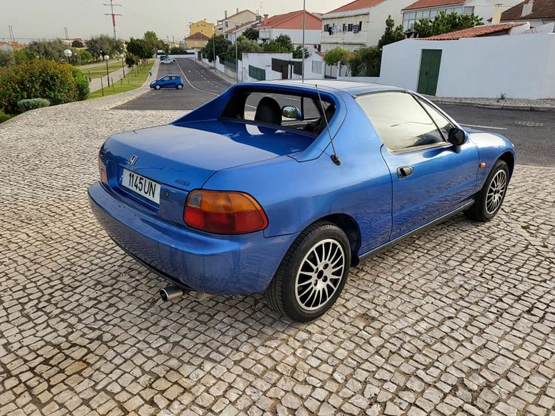 Honda CR-X • 2007 • 170,000 km 4